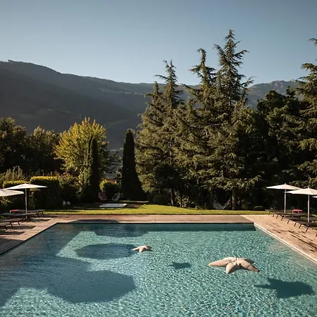 Hotel Design Tyrol 4*